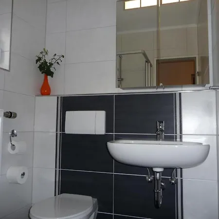 別荘 Baerbel By Interhome *